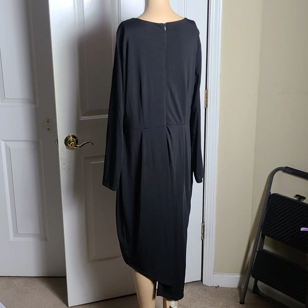 Ladies Dress 👗 - Picture 7 of 8